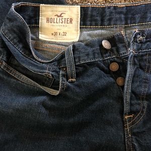 Hollister • Men’s